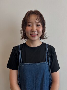 モンク(Monk)の写真/パーマで骨格補正する◆絶妙なニュアンス感であなたのもつ個性・魅力を引き出すスタイルをご提案。
