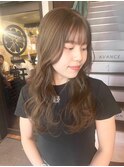 ミルクティーベージュ×透明感