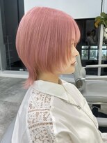 ダブルトーキョー シブヤ(W-TOKYO SHIBUYA)&nbsp;ショートウルフカットレイヤーカットハイトーンボブカット