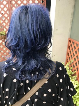 エム インターナショナル 春日部本店(EMU international) ネイビーブルーのロングウルフ