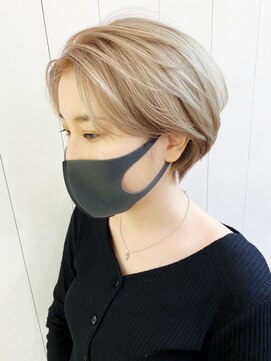 アイティーバイアルバム 八王子店(IT by ALBUM) ライトアッシュ_ラベンダーカラーくびれミディ_ba321201