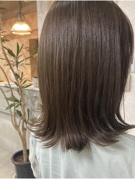 ロミータ by P.C.H(Lomita) オリーブベージュ