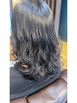 ネスタ ヘアー グラウンド(NESTA hair ground) コテ巻き風デジタルパーマ