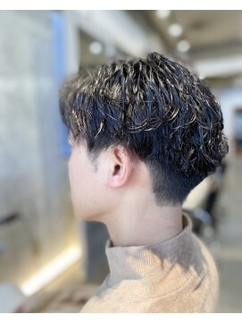 クリュウゲート 三鷹店(KURYU GATE) マッシュパーマ／アッシュブラック
