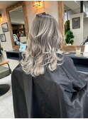 バレイヤージュ、ハイライト、レイヤーロング、グレーベージュ