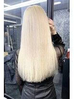 ランズ(LANDS)&nbsp;ホワイトブロンド【韓国 大阪 梅田】