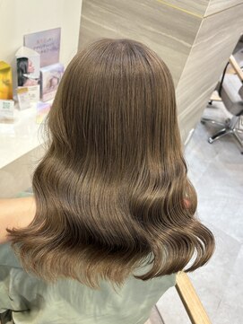 ラビス 池袋(Lovis) 《鳥越》ワンレン/小顔[エクステ/インナーカラー/韓国/池袋]