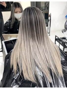 プティ(PUTY) 神戸三宮　バレイヤージュ