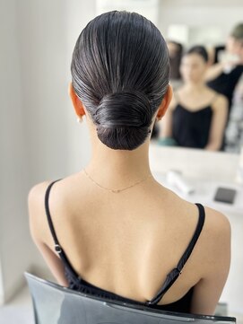 ヘアセット&メイク専門店 カスミ(Kasumi) タイトシニヨン