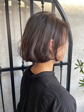 ルシュ(Leshu) 丸みボブ