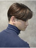 曲がる縮毛矯正で作る毛流れセンターパート福岡メンズ美容室