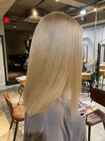 ロジッタ(ROJITHA)&nbsp;【ROJITHA表参道原宿】ミルクティーベージュ×ロングストレート