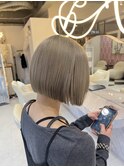 ミルクティーグレージュ