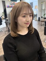 コラソン(corazon)&nbsp;ミルクティーベージュ+レイヤーヘアスタイル