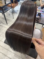 パドトロワ(Pas de trois) 20代30代の忙しい毎日を楽にする髪質改善☆うねり除去システム