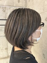 プラスシー(+C)&nbsp;大人の素敵なグレージュカラー！福岡地毛にハイライト
