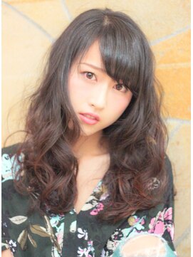 ミュゼドゥラペ(Musee de Lapaix) クールで可愛い!無造作ヘアー