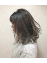 プライズ アイリス 池袋東口店(prize Iris)&nbsp;グラデーション立体感カラー/バレイヤージュロブ【池袋】