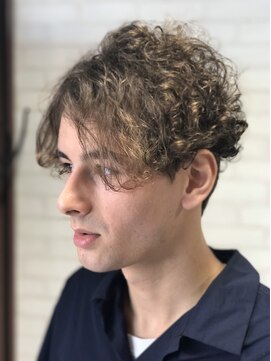 今日は美容院 【メンズ】2ブロックショート×パーマスタイル