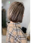 アンティークベージュ×ボブ