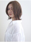 ミディアムレイヤー ハイライトカラー ジンジャーベージュ