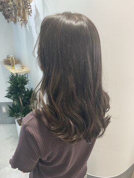 トゥーリ 長崎住吉店(tuuli) ピスタチオカラー　Narito