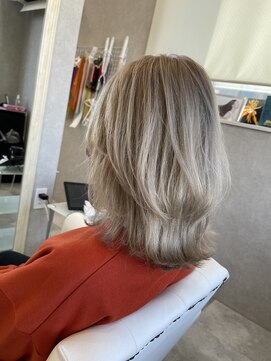 ホワイト(WHITE) [WHITE RYOTA]ホワイトウルフオオカミ