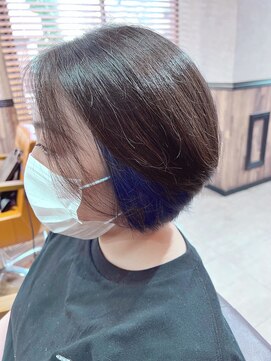 オーブ ヘアー リリー 博多2号店(AUBE HAIR lily) インナーカラーロイヤルブルー