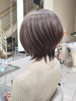ハイストリートヘア(High street Hair)&nbsp;４０代に大人気のウルフショートスタイルです♪