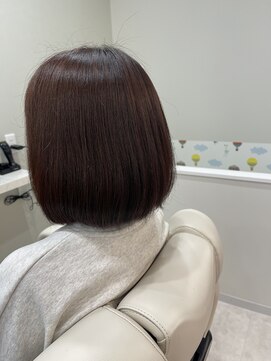 リー(Ly) カラー