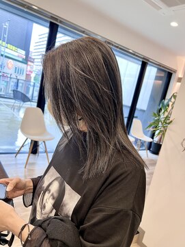 リシェイル(RICHAIR) コントラストハイライトで大人ハイライト