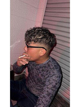 バーバーショップ フォーシーズン(BAR BER SHOP FOURSEASON) スペインカール/外国人風パーマ/メッシュ