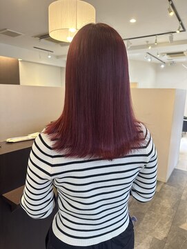 ロンドルピナス 小倉(Lond Lupinus) ブルーブラック/ワイドバング/美髪のススメ/外ハネボブ/北九州