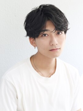 ウシワカマル ミライ(USHIWAKAMARU MIRAI) 韓国風マッシュ/センター分け