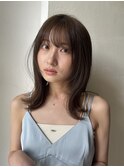 ミディアム顔まわりレイヤー