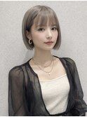 顎ラインぱつっとボブ