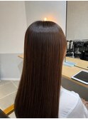 パヤパヤした髪も酸性ストレートでツヤツヤに