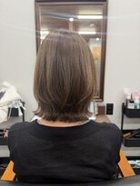 モデロ(Modelo) 軽やかレイヤーボブ