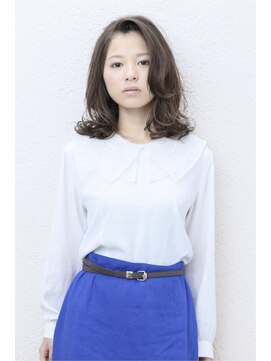 リリアン(Liliane) クラシックミディ