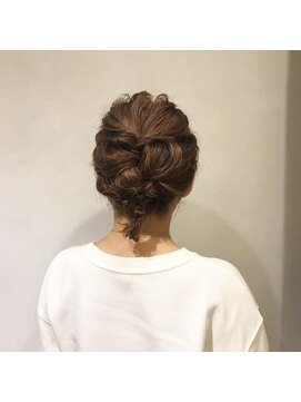 ルアナ 梅田店(Luana) ボブで編み下ろしアレンジ