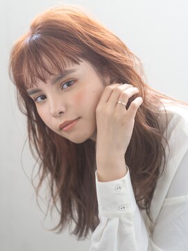 エミュ 表参道 青山(emu) 【emu 井上信洋】オン眉ゆるふわオレンジカラーミディアム