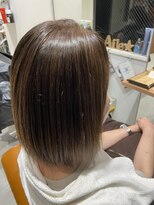 エール(Aile)&nbsp;ミディアムボブ
