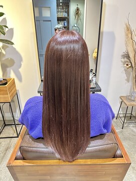 ワ ヘアー(wa-hair) お仕事でも派手すぎない・カシスピンクカラー メテオGLT髪質改善
