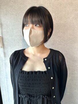 イトシテ 耳掛けショートボブ 【鎌田 隆雅】