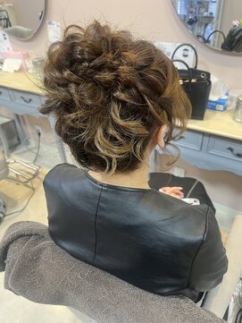 プーペ(pupe) 高めのお団子