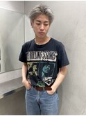 今流行りの無造作パーマ刈り上げスパイキーショートスタイル