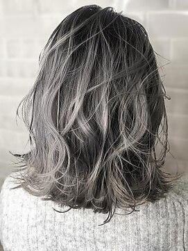 オーブヘアー モリー 都城2号店(AUBE HAIR molly) 【AUBE HAIR】ネイビーグレーハイグラデーション_ニュアンスロブ