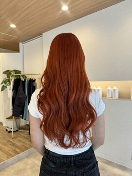 ウタリ(utari) 夏らしいオレンジカラー【難波 桜川/ケアブリーチ】