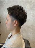 ツイストスパイラル　ゆるめ　アップバングショート