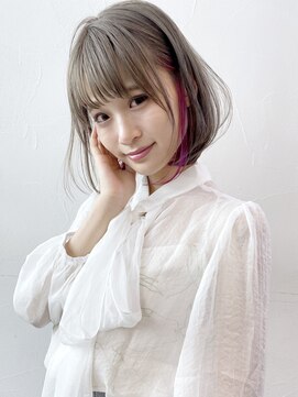 アイティー バイ アルバム 浦和店(IT by ALBUM) エアリーボブ_オリーブカラーハイライトカラー_27718